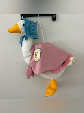 Vintage Windsport Beatrix Potter Jemima Puddleduck Goose Peter Rabbit Windsock